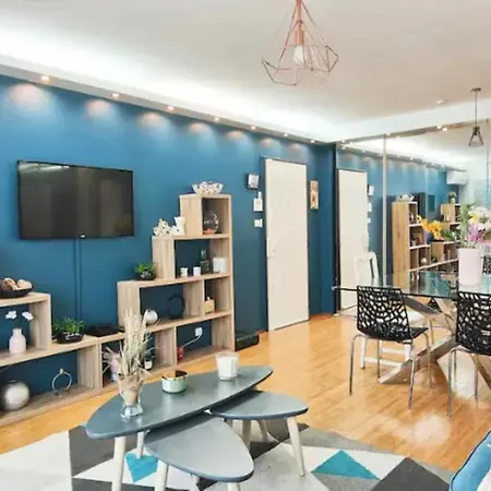 Spacious Flat With Terrace And Cathedral View Apartment